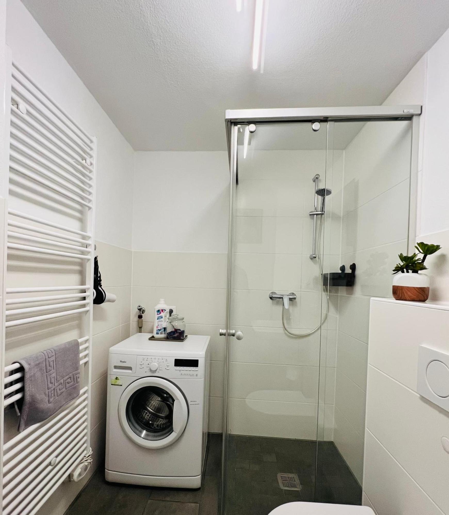 Stylish Apartment Naehe Hbf-Tiefgarage-Lift Hannover Eksteriør bilde